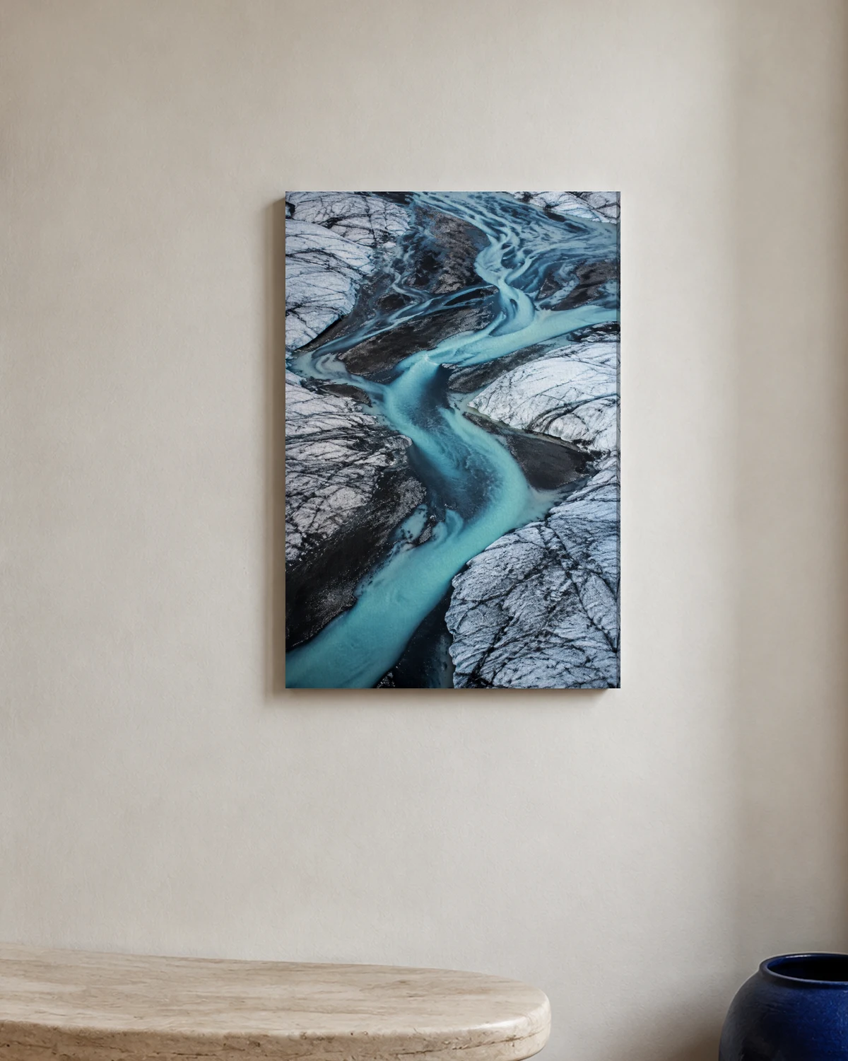 Glacial Script — A brighter everyday backdrop.