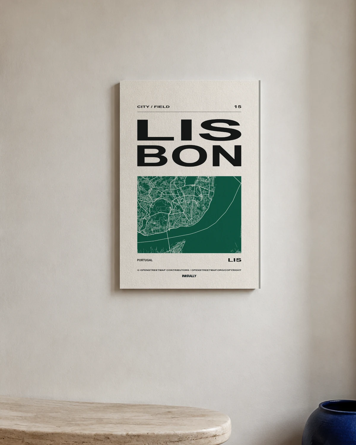 Lisbon / City Field — A bright entryway with natural textures